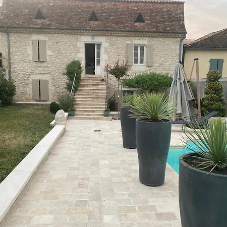 Le Relais De L'ancienne Poste Guest house
