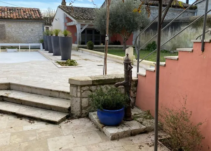 게스트하우스 Le Relais De L'ancienne Poste