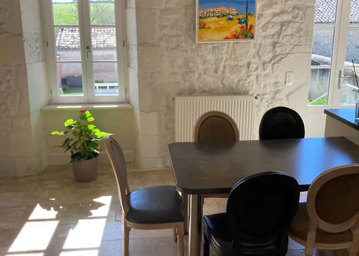 Le Relais De L'ancienne Poste 게스트하우스